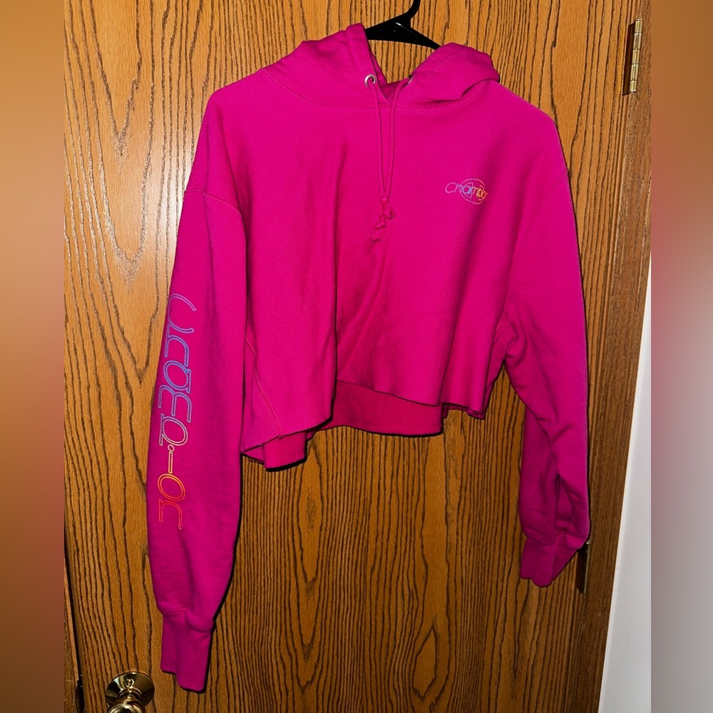 Pink cropped champion hoodie women’s size medium